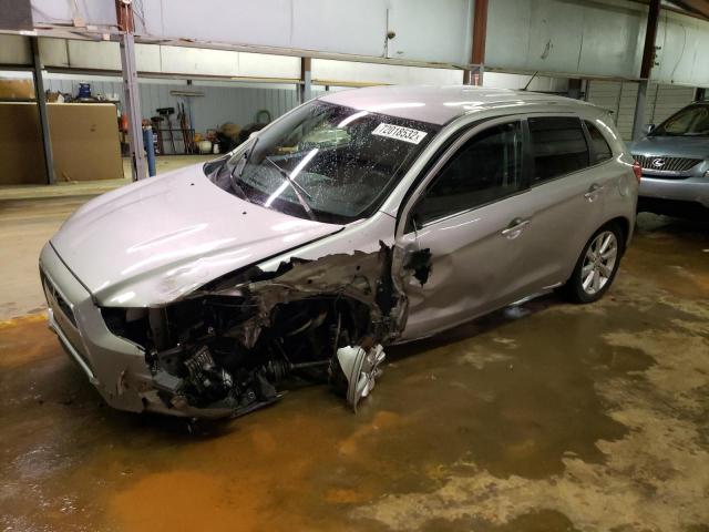MITSUBISHI OUTLANDER 2015 z numerem VIN 4A4AP4AU8FE013009 - Zdjęcie z aukcji