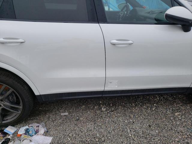 Photo 13 from auction – 2021 PORSCHE CAYENNE with VIN WP1AA2AY6MDA05976