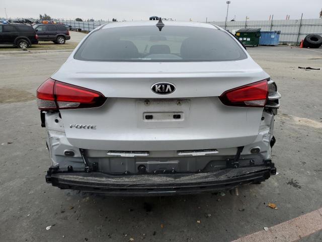 Photo 6 from auction – 2018 KIA FORTE LX with VIN 3KPFK4A71JE252551