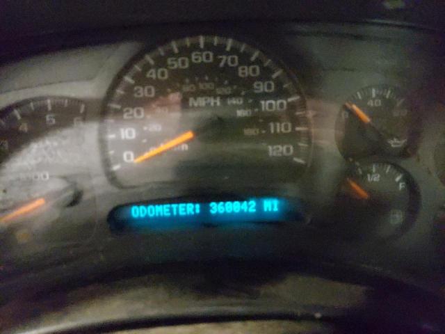 Photo 9 from auction – 2004 CHEVROLET 2500 HD with VIN 1GCHK24U64E374708