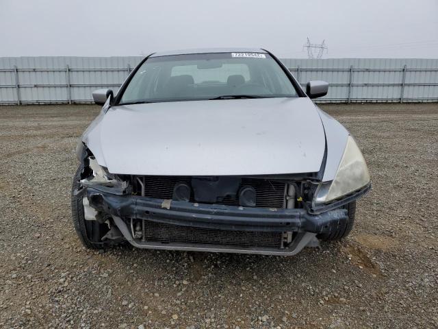 Photo 5 from auction – 2003 HONDA ACCORD LX with VIN JHMCM56323C074876