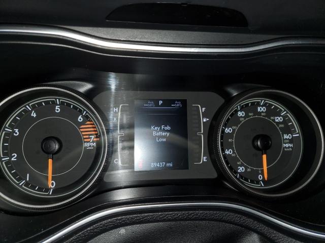 Photo 9 from auction – 2019 JEEP CHEROKEE L with VIN 1C4PJMLBXKD364681