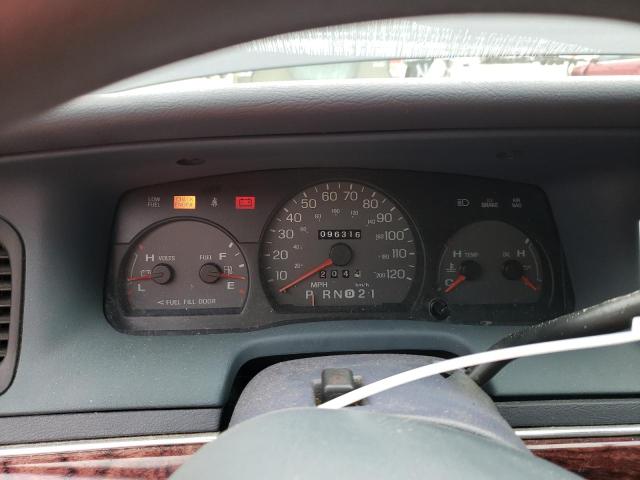 Photo 9 from auction – 2000 MERCURY GRAND MARQ with VIN 2MEFM74W6YX649786