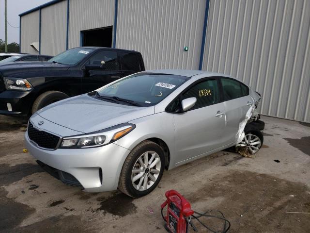 Zdjęcie 1 z aukcji – 2017 KIA FORTE LX z VIN 3KPFL4A72HE017986