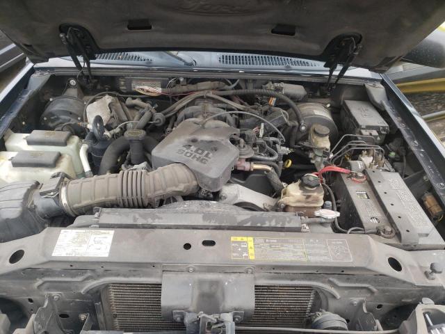 Photo 11 from auction – 2005 FORD EXPLORER S with VIN 1FMZU67K65UB36473