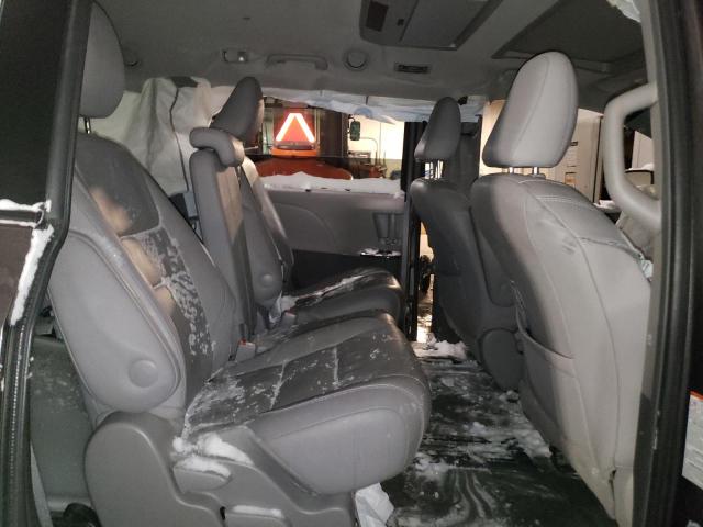 Photo 11 from auction – 2015 TOYOTA SIENNA XLE with VIN 5TDYK3DC6FS647561