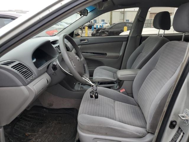 Photo 7 from auction – 2005 TOYOTA CAMRY LE with VIN 4T1BE30K25U072066