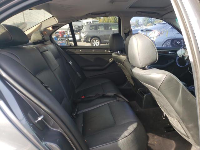 Photo 10 from auction – 2001 BMW 325 I with VIN WBAAV33411FU81667