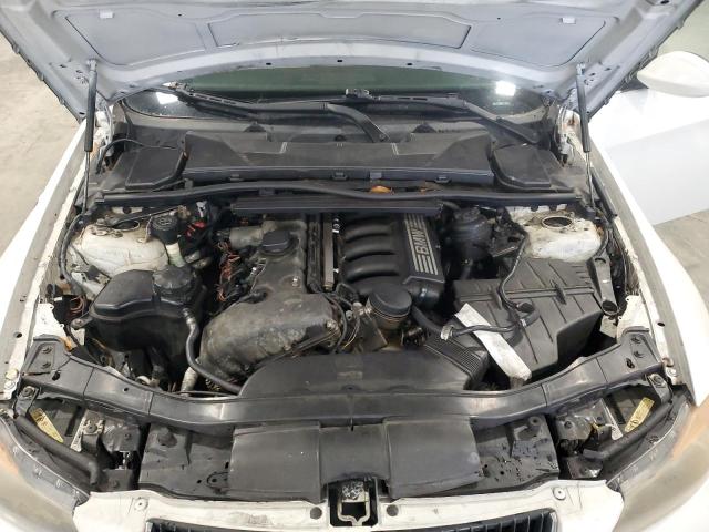 Photo 11 from auction – 2006 BMW 330 I with VIN WBAVB33556KR75550