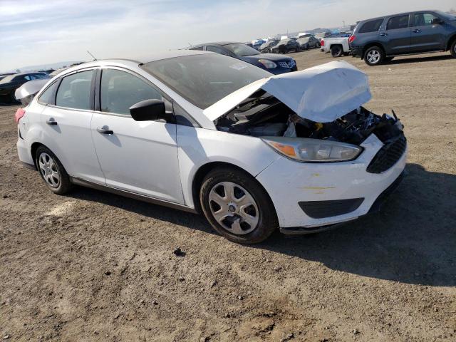 Photo 4 from auction – 2015 FORD FOCUS S with VIN 1FADP3E28FL335948