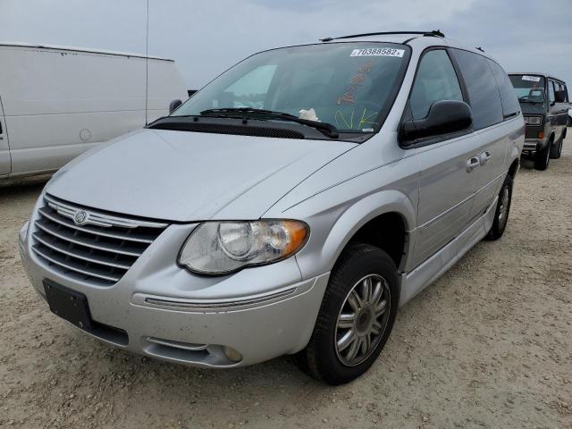 CHRYSLER TOWN & COU 2007 with VIN 2A8GP64L17R140181 - Photo from auction