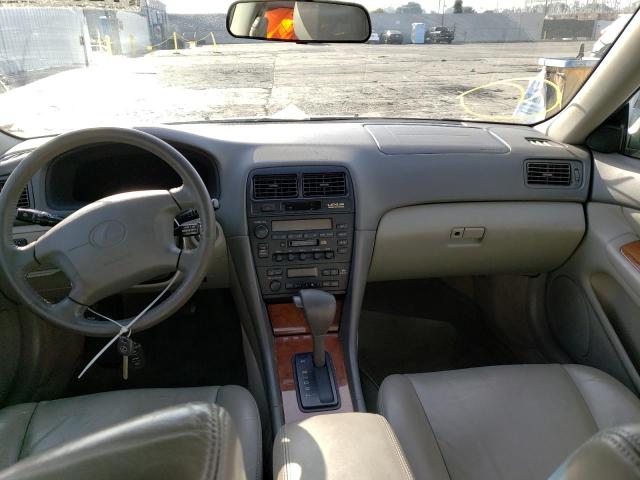 Photo 8 from auction – 1999 LEXUS ES 300 with VIN JT8BF28GXX0205497