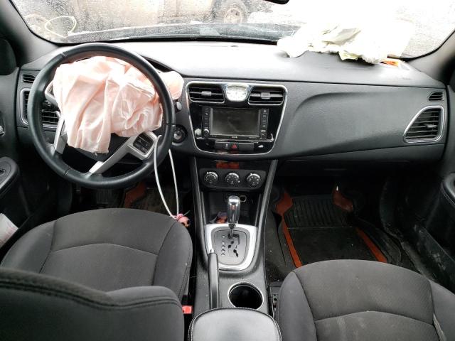 Photo 8 from auction – 2013 CHRYSLER 200 TOURIN with VIN 1C3CCBBB8DN553054