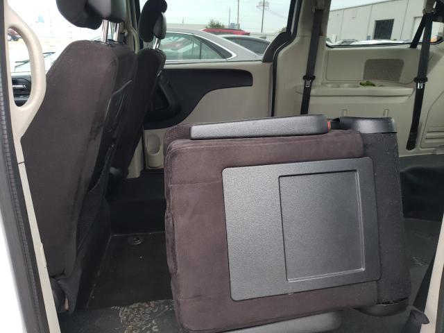 Photo 11 from auction – 2014 DODGE GRAND CARA with VIN 2C4RDGCGXER291245