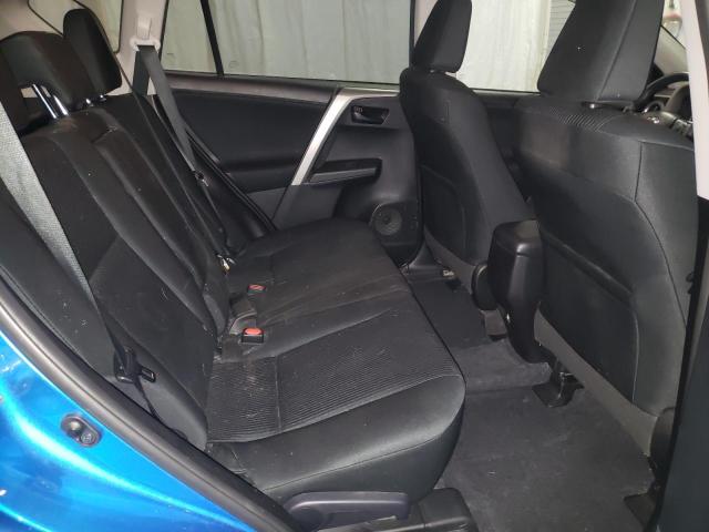 Photo 10 from auction – 2017 TOYOTA RAV4 LE with VIN 2T3BFREV0HW639194
