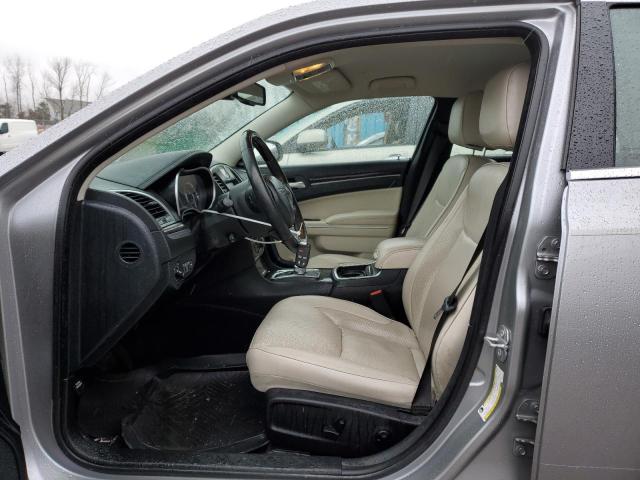 Photo 7 from auction – 2018 CHRYSLER 300 LIMITE with VIN 2C3CCAKG2JH165117