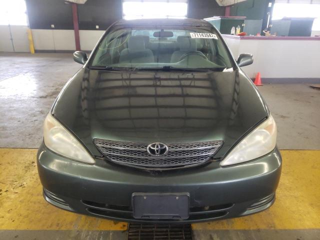 Photo 5 from auction – 2002 TOYOTA CAMRY with VIN 4T1BE32K52U570447