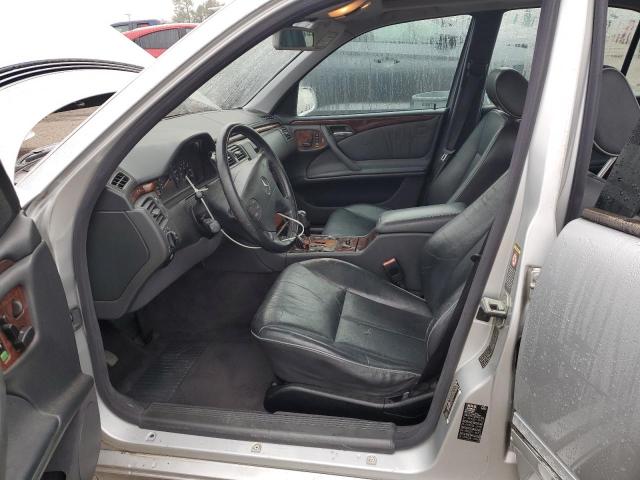 Photo 7 from auction – 2001 MERCEDES-BENZ E 320 with VIN WDBJF65J61B182475