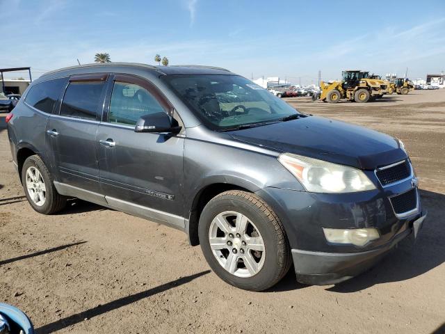 Photo 4 from auction – 2009 CHEVROLET TRAVERSE L with VIN 1GNEV23D99S174675