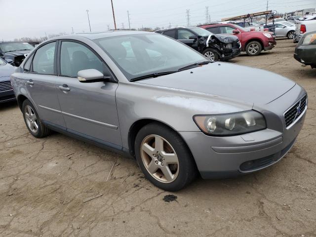 Photo 4 from auction – 2005 VOLVO S40 T5 with VIN YV1MH682452056712