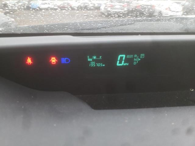 Photo 9 from auction – 2004 TOYOTA PRIUS with VIN JTDKB20U740075561