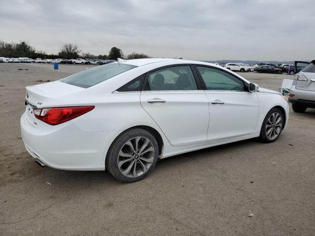 Photo 3 from auction – 2013 HYUNDAI SONATA SE with VIN 5NPEC4AB2DH740503