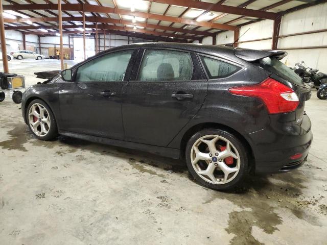 Photo 2 from auction – 2013 FORD FOCUS ST with VIN 1FADP3L9XDL231054