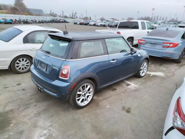 Photo 3 from auction – 2009 MINI COOPER S with VIN WMWMF73569TW85579