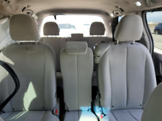 Photo 10 from auction – 2013 TOYOTA SIENNA LE with VIN 5TDKK3DC2DS367090