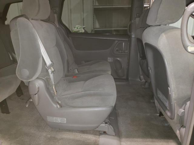 Photo 11 from auction – 2005 TOYOTA SIENNA with VIN 5TDZA23C75S375622