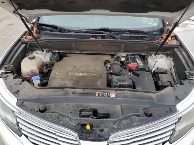 Photo 12 from auction – 2016 LINCOLN MKX SELECT with VIN 2LMTJ8KR2GBL38299