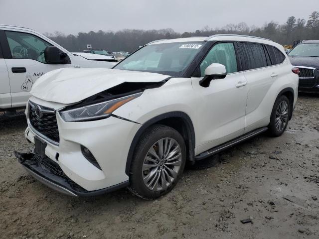 TOYOTA HIGHLANDER 2021 with VIN 5TDFZRBH6MS068815 - Photo from auction