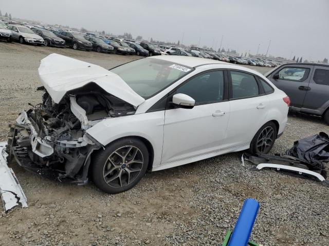 FORD FOCUS SE 2016 with VIN 1FADP3F25GL254163 - Photo from auction