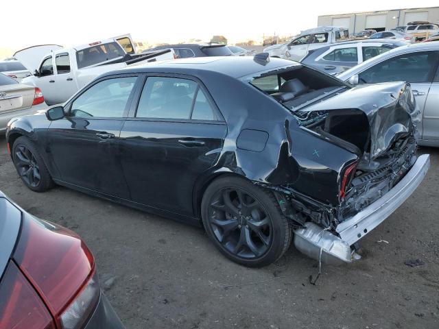 Photo 2 from auction – 2022 CHRYSLER 300 S with VIN 2C3CCABT5NH198745