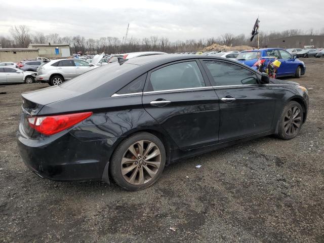 Photo 3 from auction – 2013 HYUNDAI SONATA with VIN 5NPEC4AB0DH528621