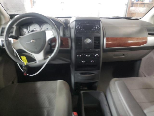Photo 8 from auction – 2008 CHRYSLER TOWN & COU with VIN 2A8HR54P08R651829