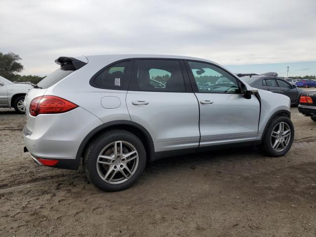 Photo 3 from auction – 2011 PORSCHE CAYENNE with VIN WP1AA2A21BLA03065