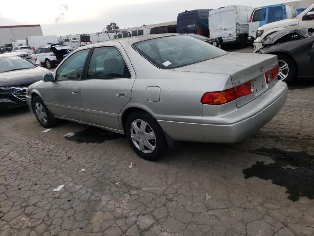 Photo 2 from auction – 2001 TOYOTA CAMRY CE with VIN 4T1BG22K01U823130
