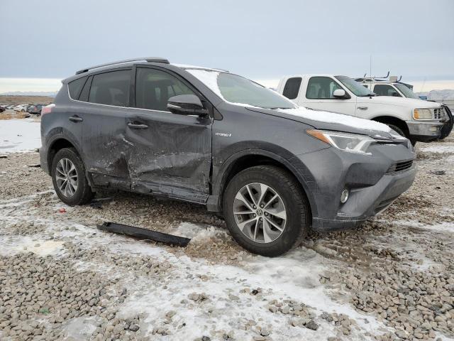 Photo 4 from auction – 2017 TOYOTA RAV4 with VIN JTMRJREV1HD129396