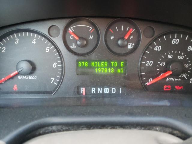 Photo 9 from auction – 2004 FORD TAURUS SE with VIN 1FAFP53U34G192048