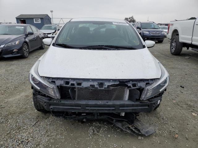 Photo 5 from auction – 2018 KIA FORTE LX with VIN 3KPFL4A72JE182555