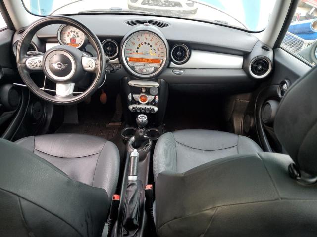 Photo 8 from auction – 2007 MINI COOPER with VIN WMWMF33527TU61408