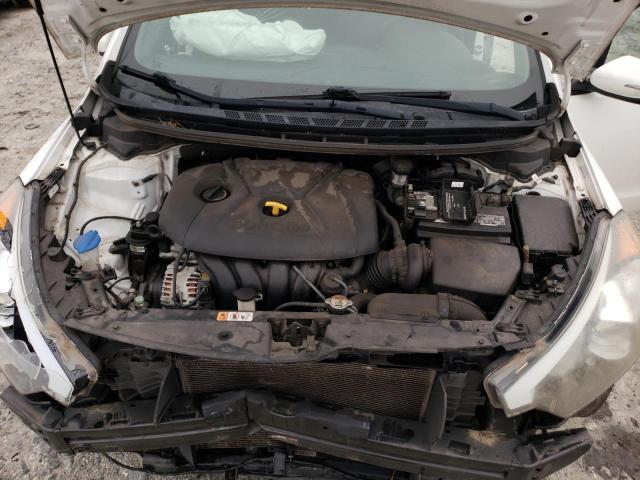 Photo 11 from auction – 2015 KIA FORTE LX with VIN KNAFX4A62F5306092