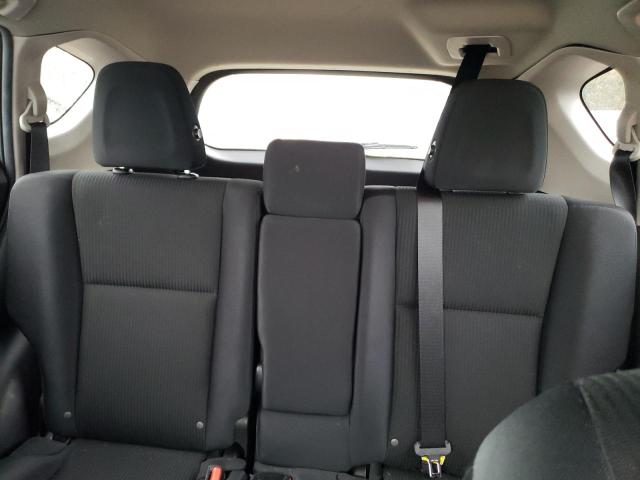 Photo 10 from auction – 2016 TOYOTA RAV4 LE with VIN 2T3BFREV9GW529839