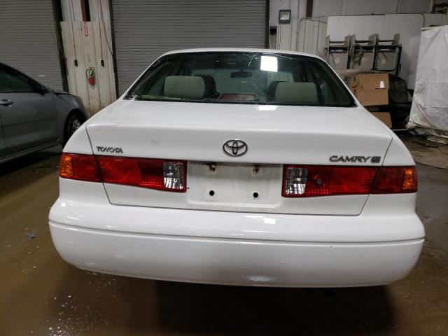 Photo 6 from auction – 2001 TOYOTA CAMRY CE with VIN 4T1BG22K21U779907