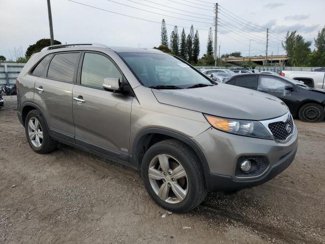Photo 4 from auction – 2013 KIA SORENTO EX with VIN 5XYKUDA63DG406071