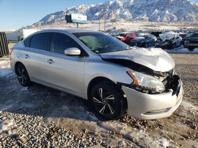 Photo 4 from auction – 2015 NISSAN SENTRA S with VIN 3N1AB7AP5FL643073