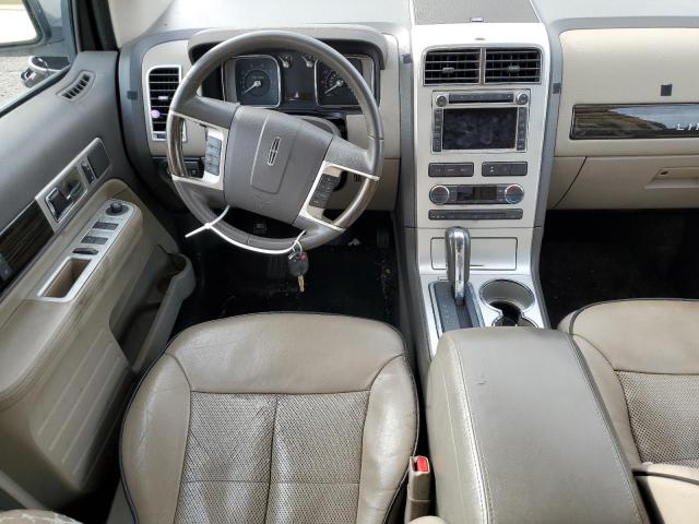Photo 8 from auction – 2009 LINCOLN MKX with VIN 2LMDU68C19BJ08680