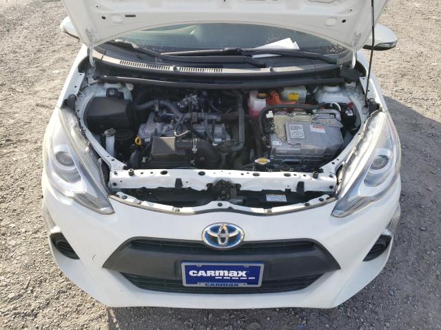 Photo 11 from auction – 2015 TOYOTA PRIUS C with VIN JTDKDTB31F1100214