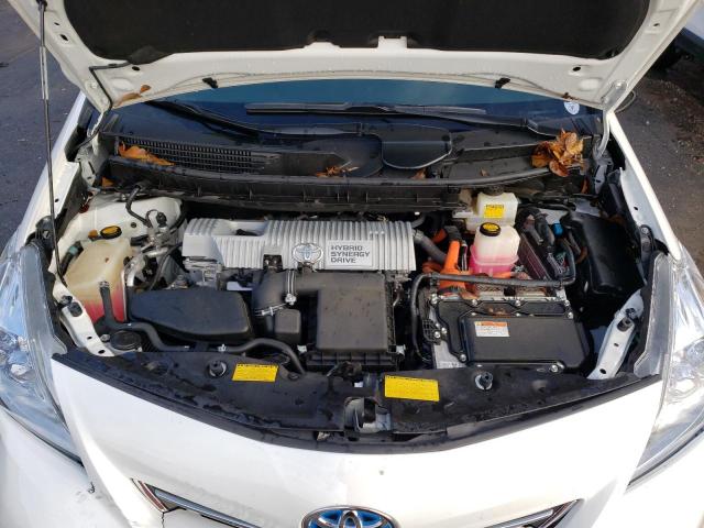 Photo 11 from auction – 2013 TOYOTA PRIUS V with VIN JTDZN3EU1D3190045